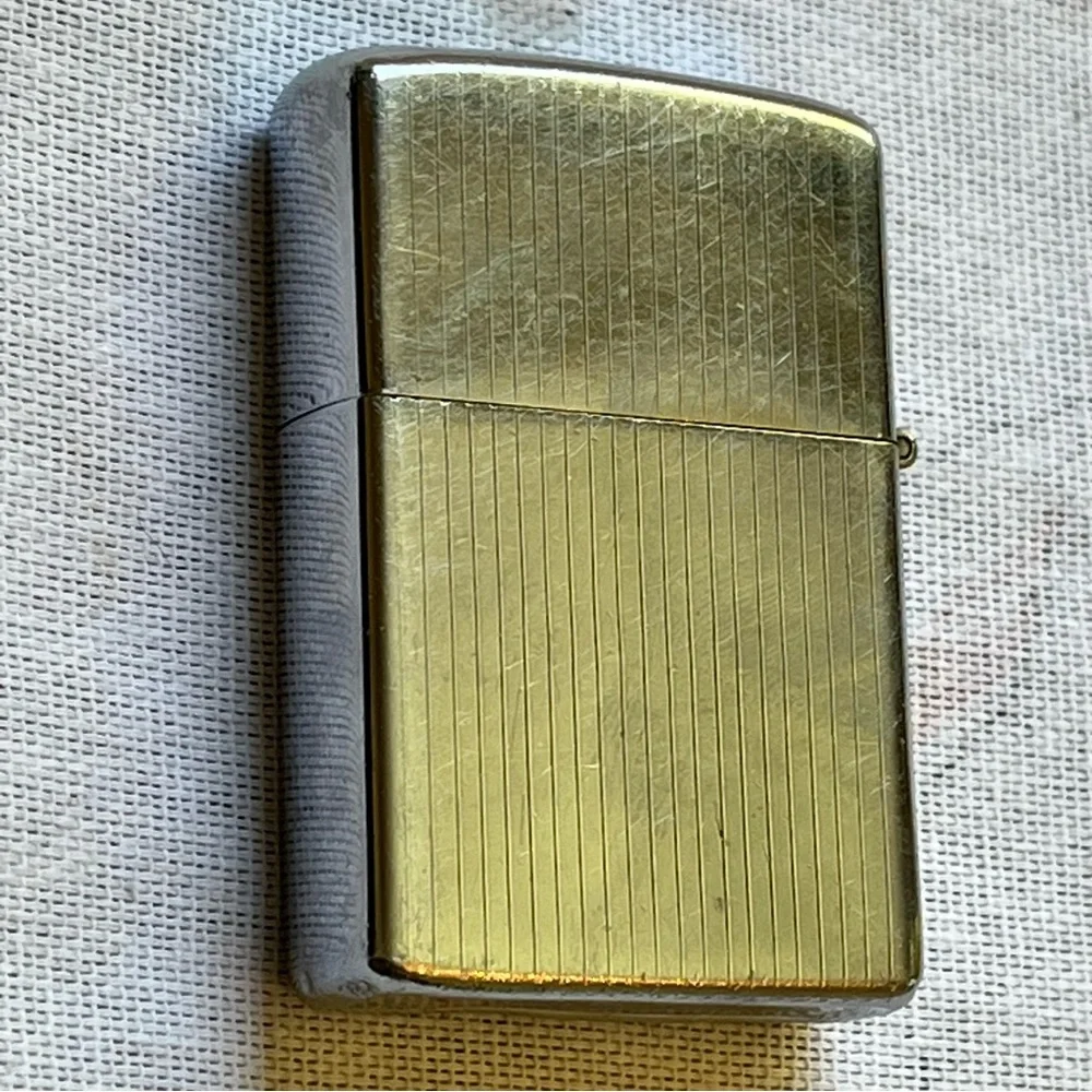 Zippo Bradford 1947-1949 Vintage Engine Turned Lighter - Picture 6 of 15